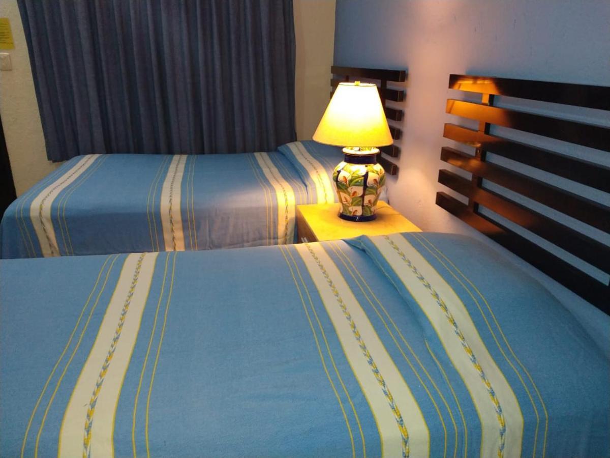 Hotel Pension San Juan Плая-дель-Кармен Экстерьер фото