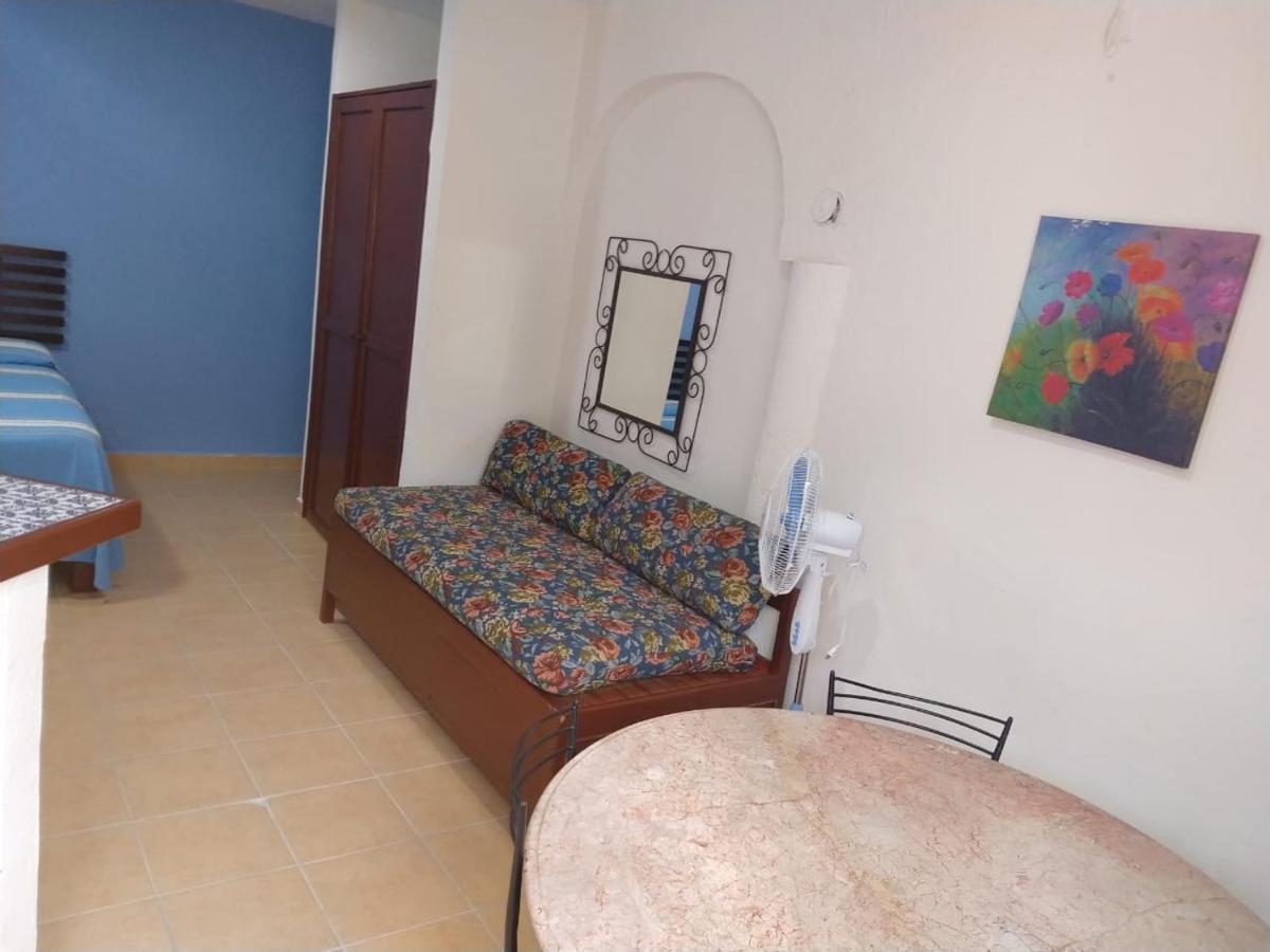 Hotel Pension San Juan Плая-дель-Кармен Экстерьер фото