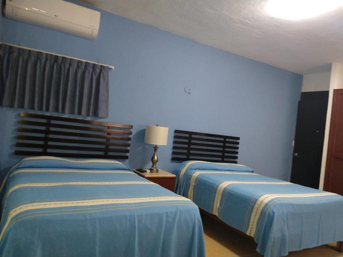 Hotel Pension San Juan Плая-дель-Кармен Экстерьер фото