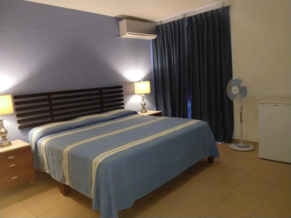 Hotel Pension San Juan Плая-дель-Кармен Экстерьер фото