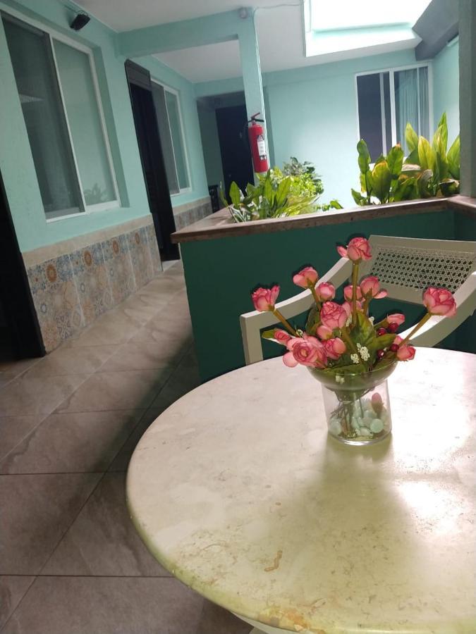 Hotel Pension San Juan Плая-дель-Кармен Экстерьер фото